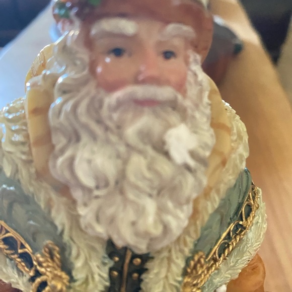 Rare Fitz and Floyd Clairmont Christmas Musical Santa Plays Deck The Halls 9.5” - Picture 8 of 17